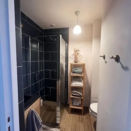 Maison Familiale Avec Piscine Et Terrasse Holiday home *