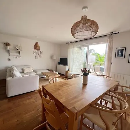 Holiday home Maison Familiale Avec Piscine Et Terrasse Saint-Jean-de-Luz